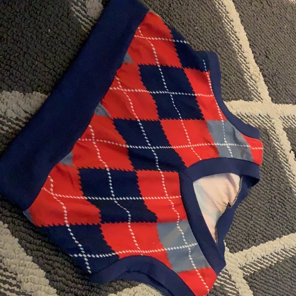 never worn. didn't fit and wasn't able to return. - Picture 3 of 4